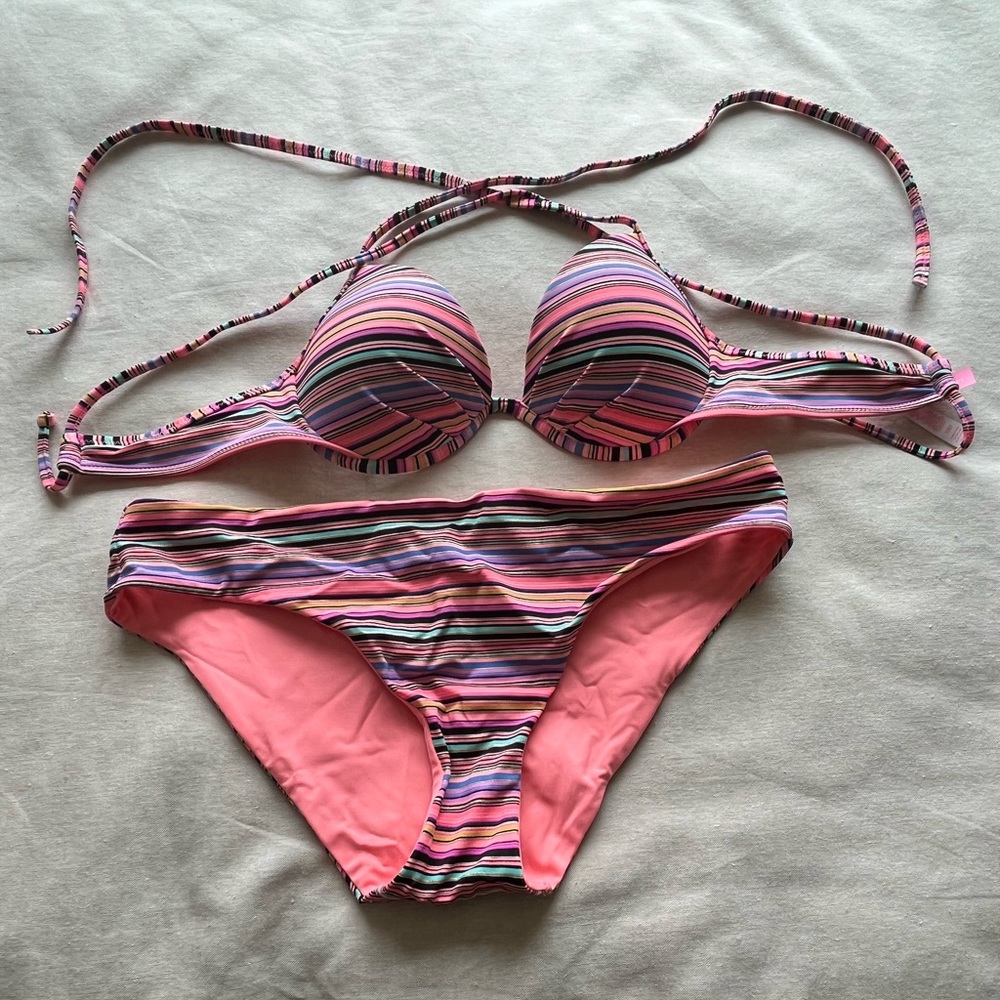 Victoria’s Secret Bikini Medium